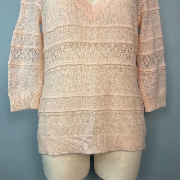 NEW York & Company Mohair Blend Delicate Open Knit Pink Sweater 3/4 Length Small - Picture 4 of 12